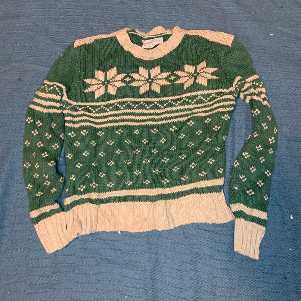 Urban outfitters green sweater